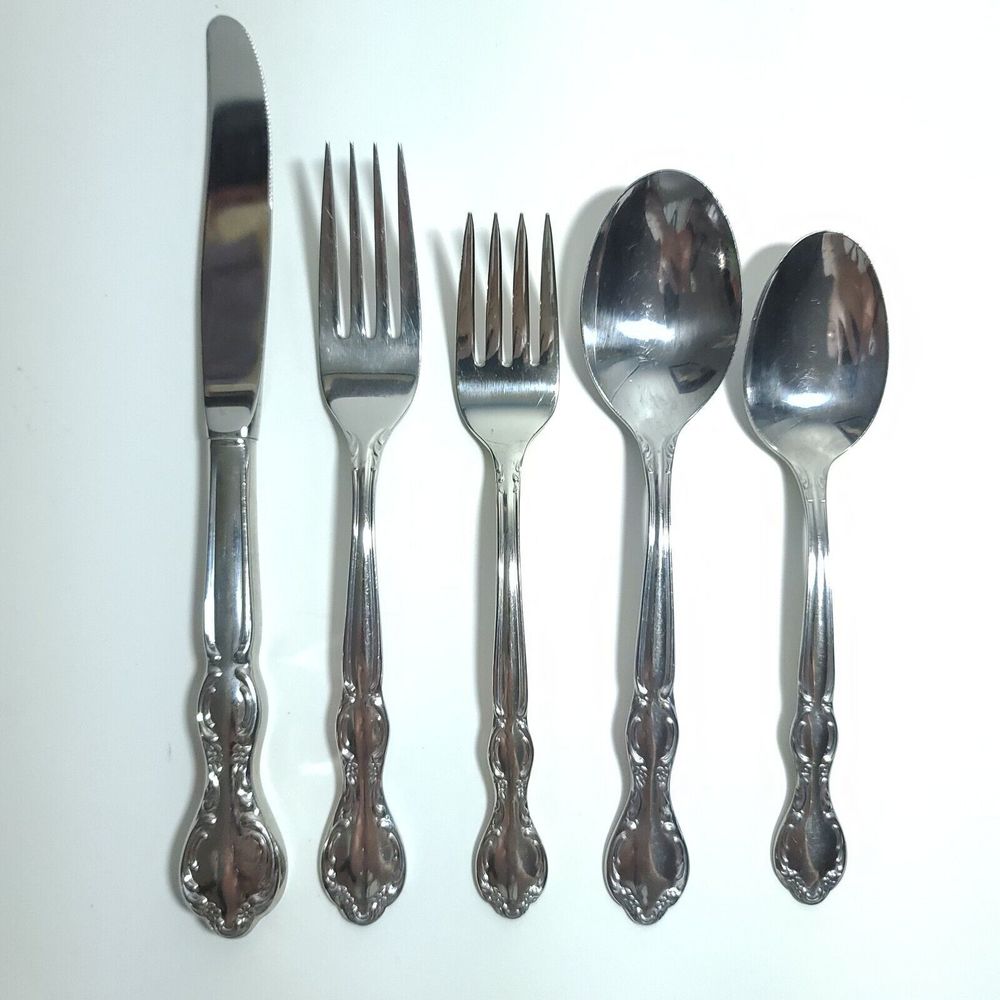 WM. Rogers & Son Royal Manor Single Place Setting Stainless Flatware Set 5 Piece